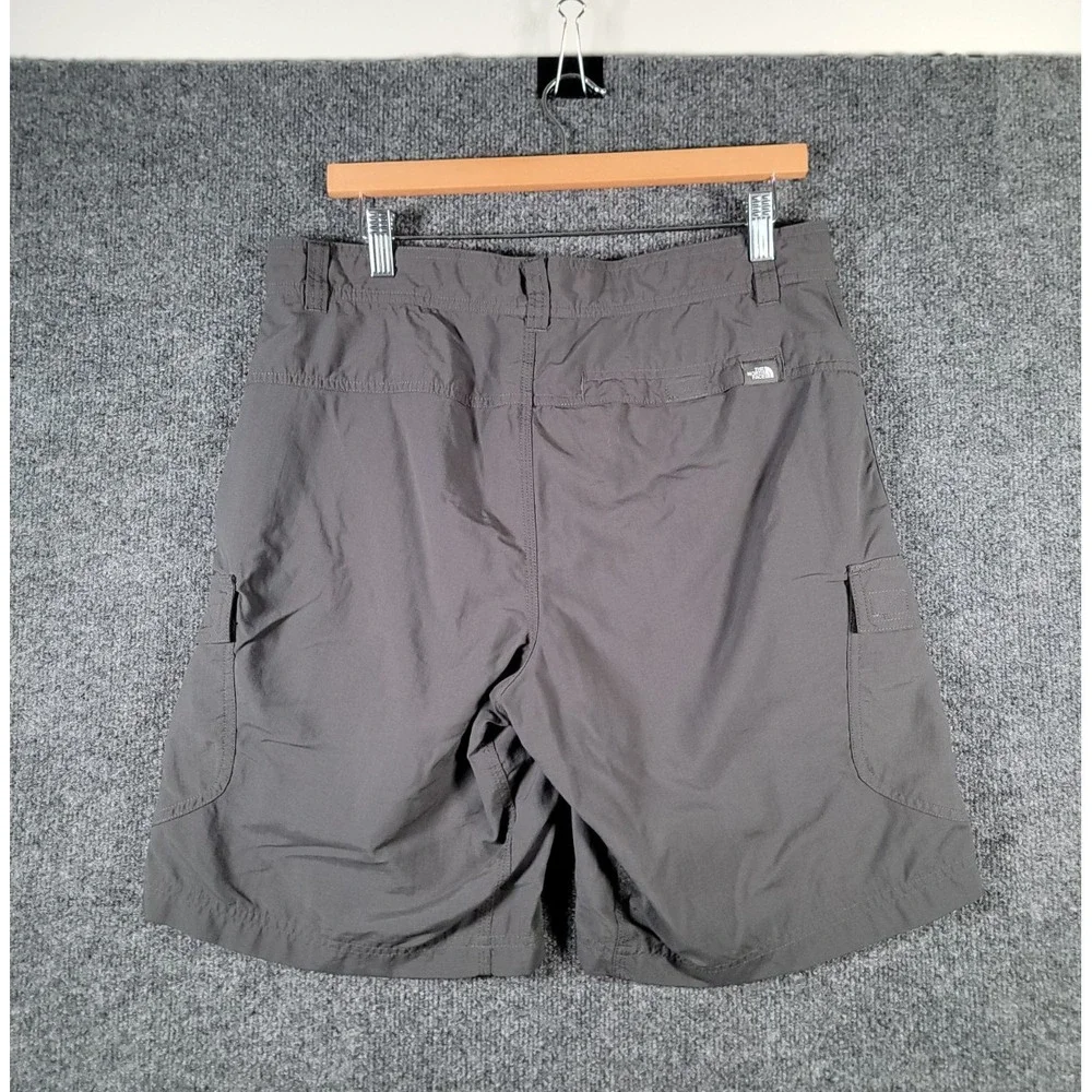 The North Face Shorts Mens Size 32 Gray Hiking Outdoor Nylon Gorpcore Camping 9
